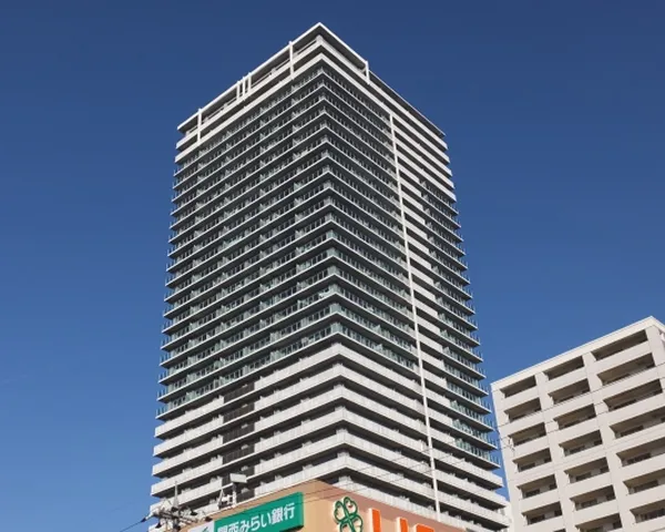 37階 302戸
